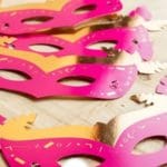 نقاب تولد سرخابی طلا کوب :