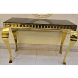 میز کوئین
