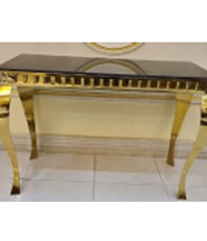 میز کوئین